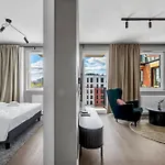 National Stadium Riverside Apartment